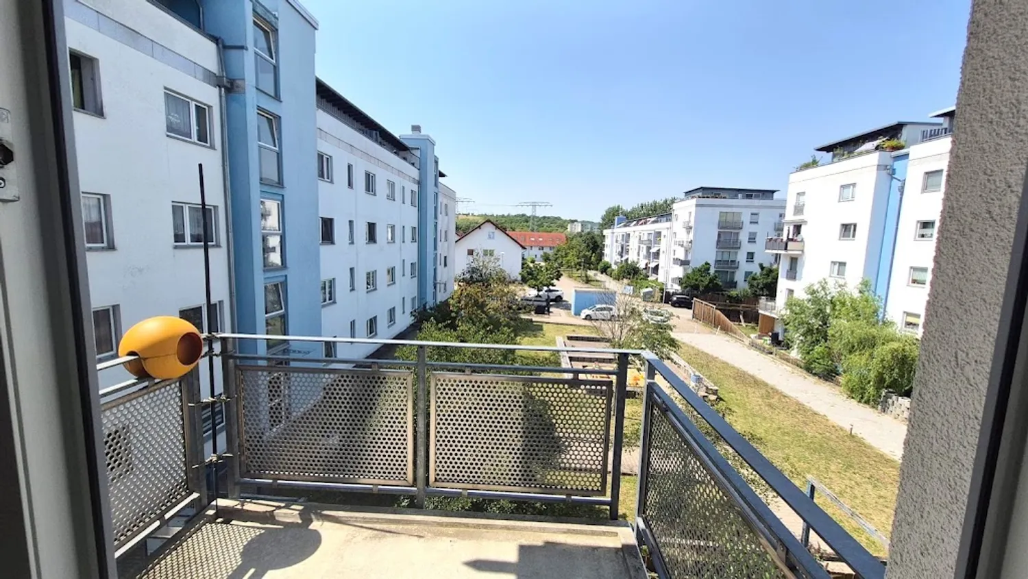 3 Zimmer Wohnung mit 60 m² in Erfurt – Bild 2