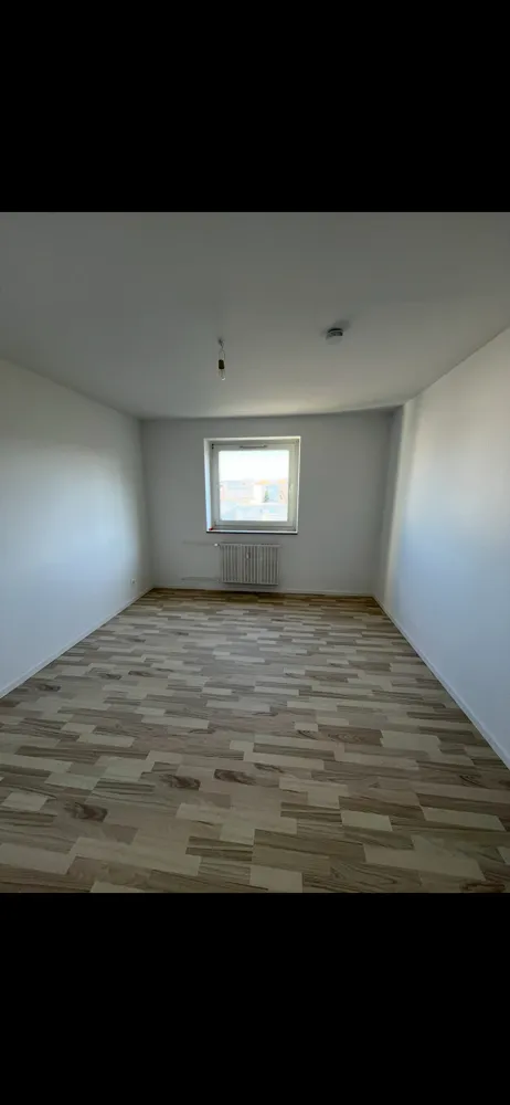 3 Zimmer Wohnung mit 74 m² in Detmold – Bild 2