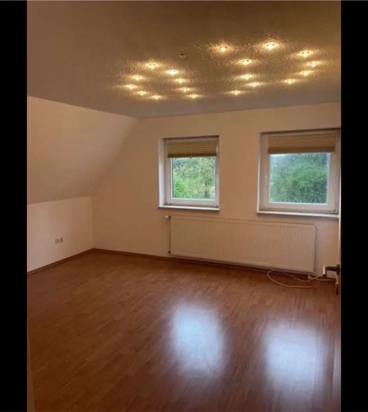 4 Zimmer Wohnung mit 115 m² in Rotenburg (Wümme) – Bild 1