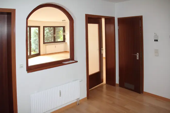 3 Zimmer Wohnung mit 95 m² in München – Bild 2