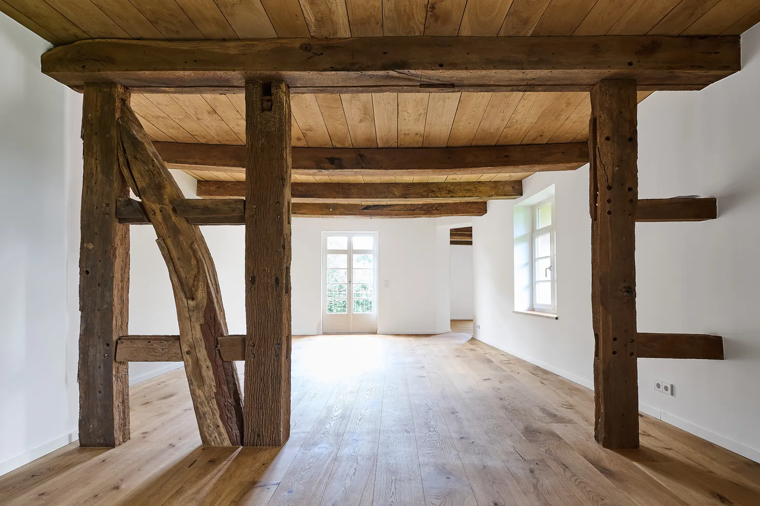3 Zimmer Wohnung mit 139 m² in Detmold – Bild 1
