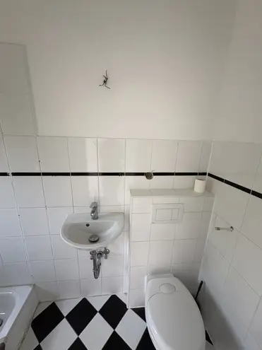 3 Zimmer Wohnung mit 60 m² in Wiesbaden – Bild 6