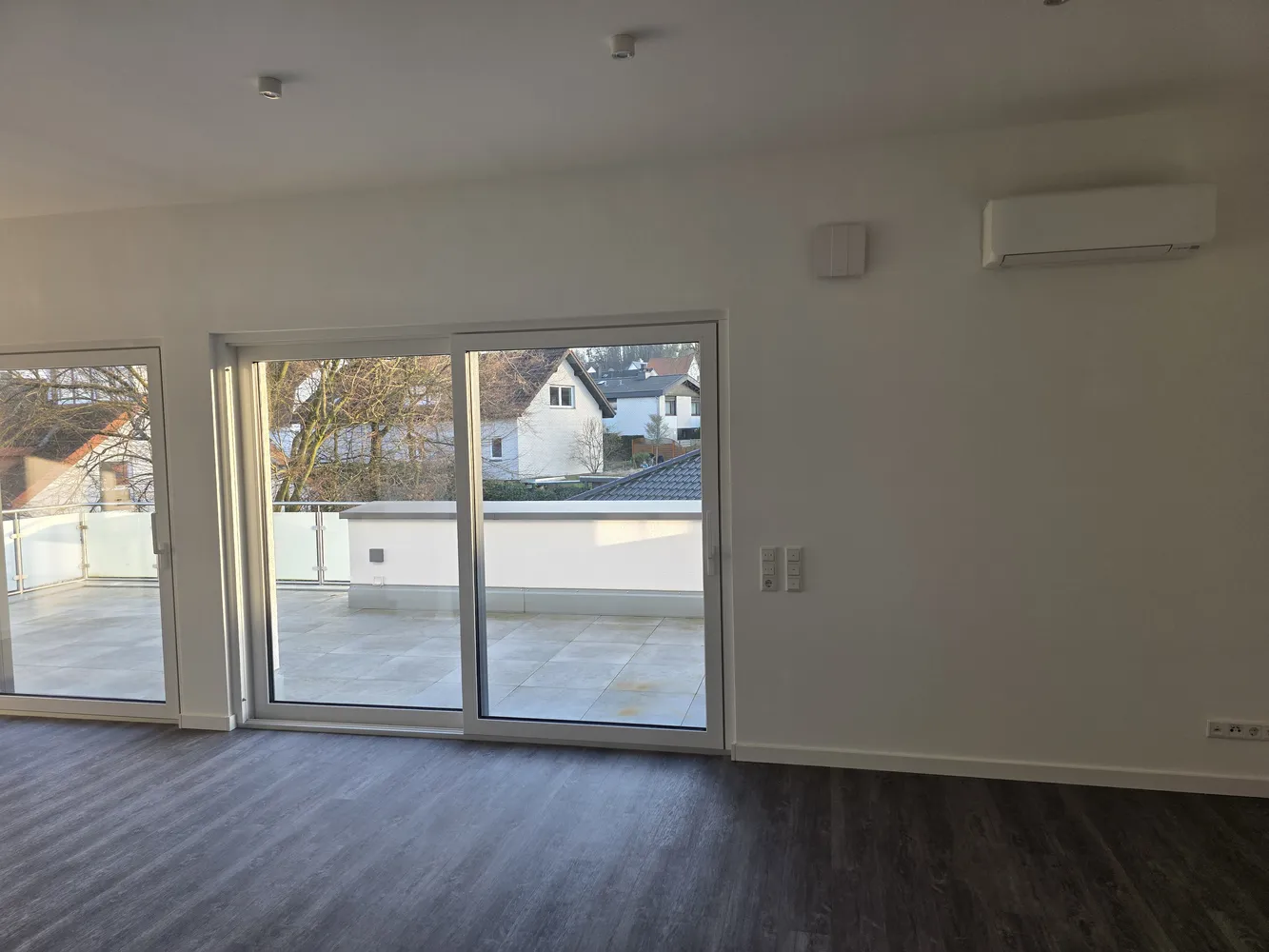 4 Zimmer Wohnung mit 118 m² in Detmold – Bild 1
