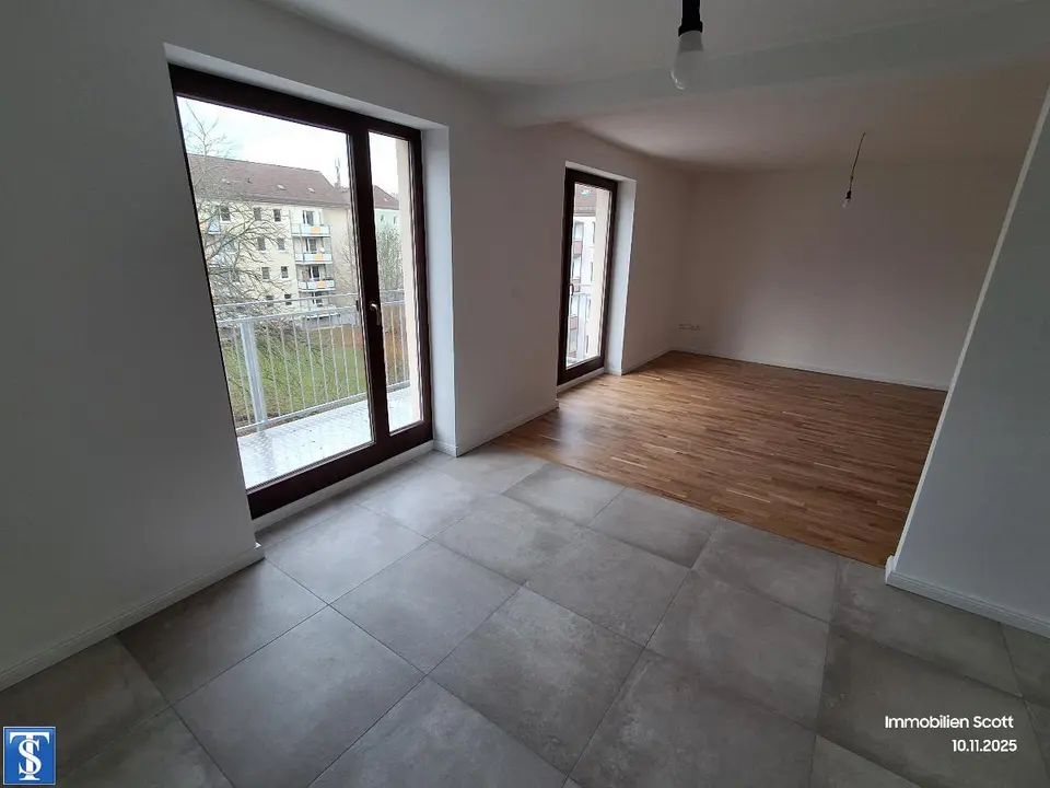 3 Zimmer Wohnung mit 103 m² in Plauen – Bild 1