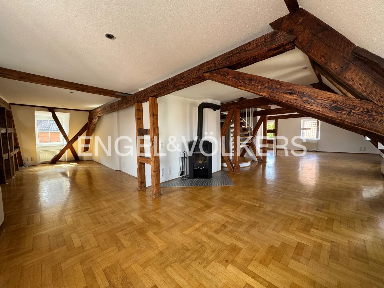 5 Zimmer Wohnung mit 204 m² in Speyer – Bild 1