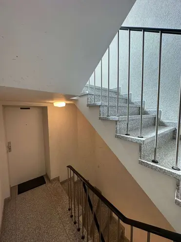 2 Zimmer Wohnung mit 60 m² in Köln – Bild 12