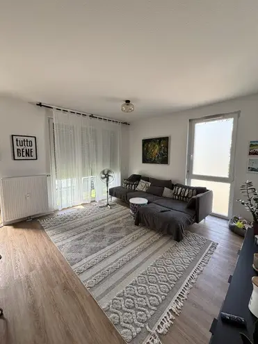 4 Zimmer Wohnung mit 100 m² in Frankfurt am Main – Bild 2