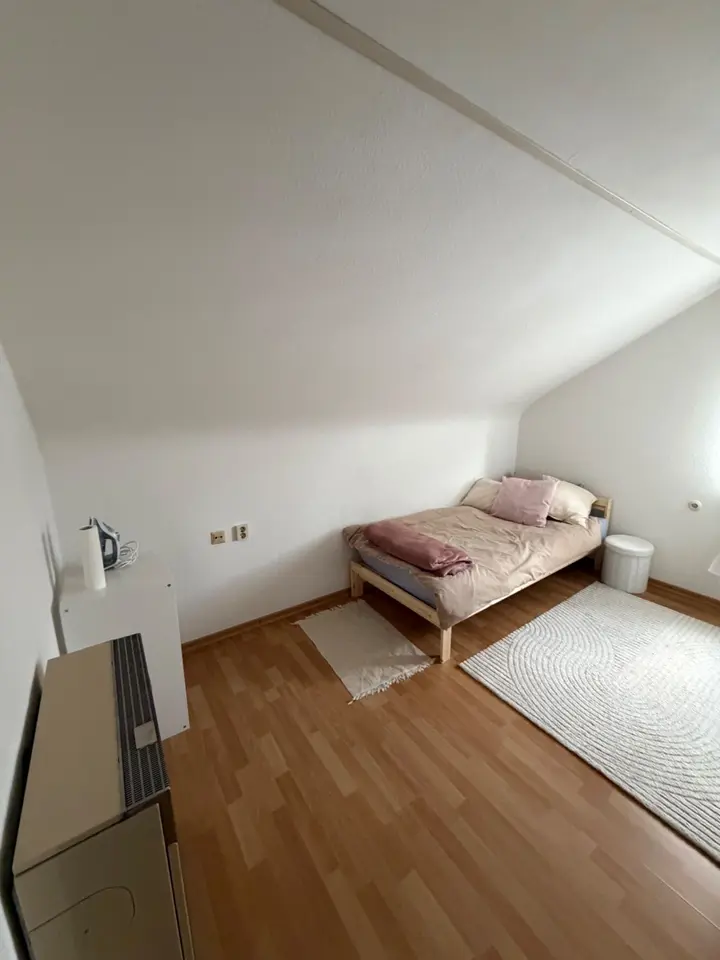 WG-Zimmer mit 30 m² in Stuttgart – Bild 2