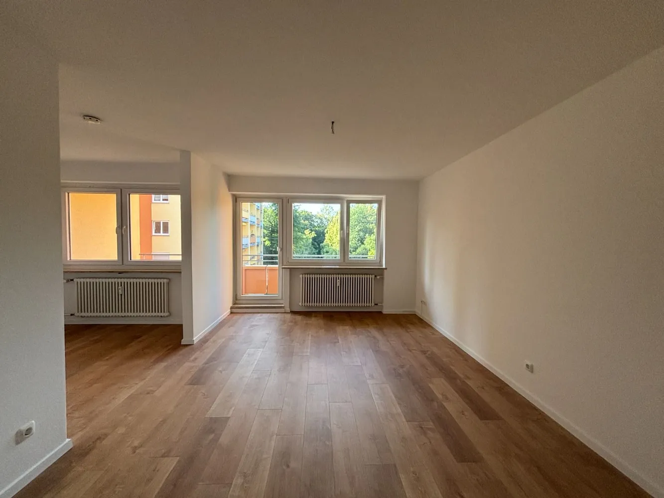 3 Zimmer Wohnung mit 70 m² in Augsburg – Bild 2