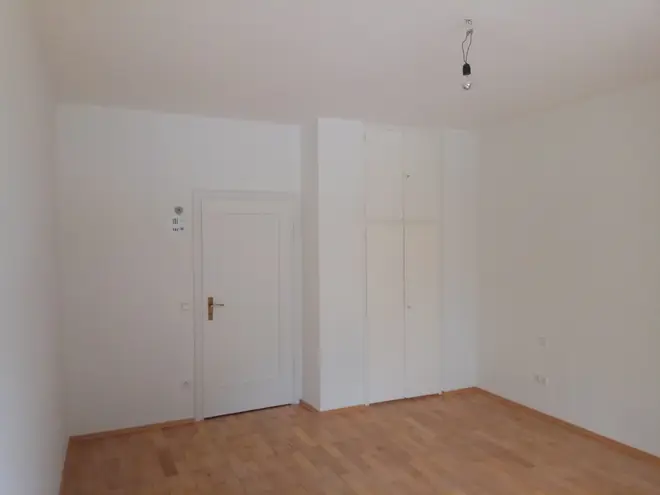 5 Zimmer Wohnung mit 127 m² in München – Bild 9