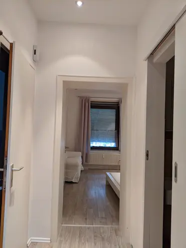 1 Zimmer Wohnung mit 30 m² in Düsseldorf – Bild 3