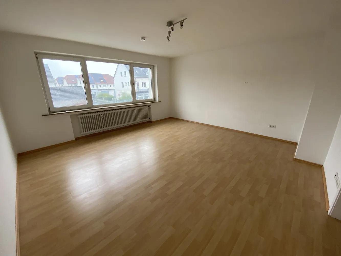 1 Zimmer Wohnung mit 37 m² in Leverkusen – Bild 1