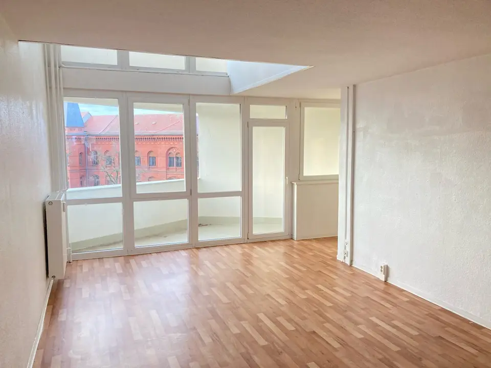 3 Zimmer Wohnung mit 109 m² in Dessau-Roßlau – Bild 1