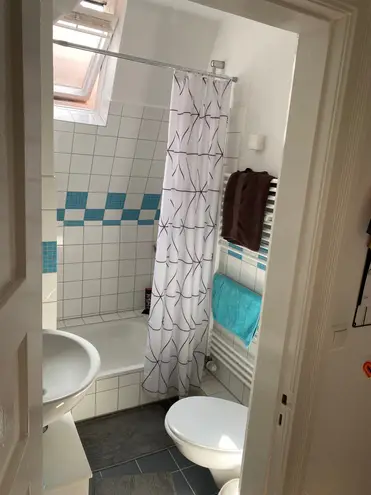 3 Zimmer Wohnung mit 49 m² in Lübeck – Bild 3