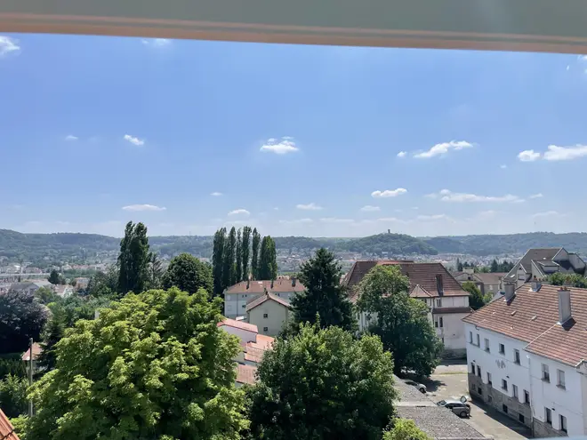 4 Zimmer Wohnung mit 130 m² in Saarbrücken – Bild 3
