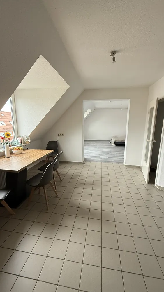 2 Zimmer Wohnung mit 42 m² in Lübeck – Bild 1