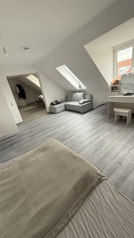 2 Zimmer Wohnung mit 42 m² in Lübeck – Bild 2