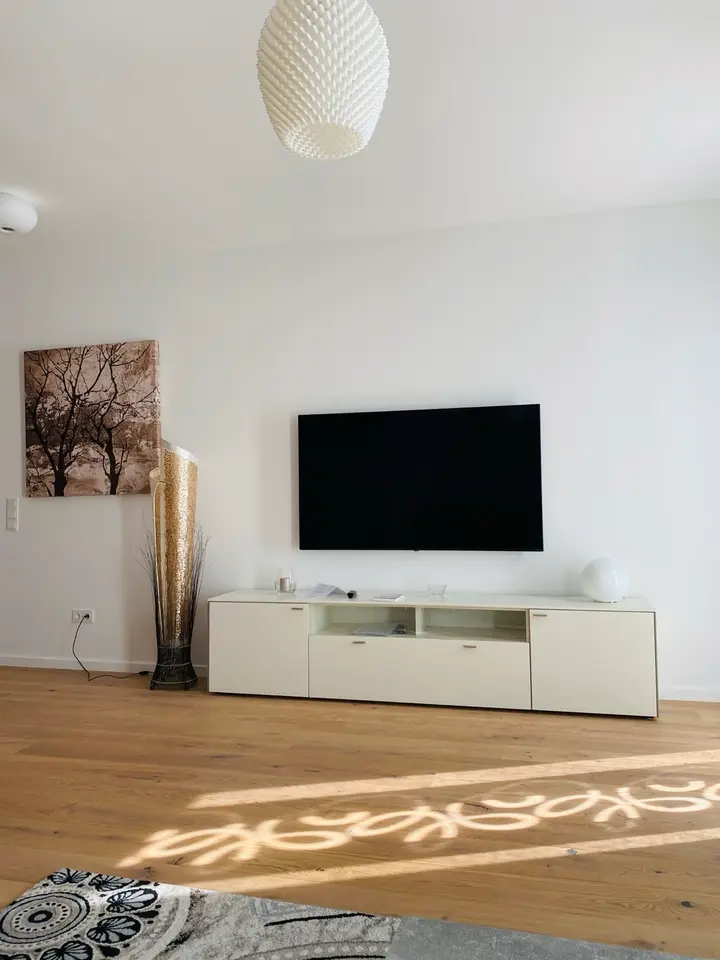 2 Zimmer Wohnung mit 80 m² in Offenbach – Bild 2