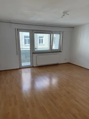 3 Zimmer Wohnung mit 69 m² in Stuttgart – Bild 2