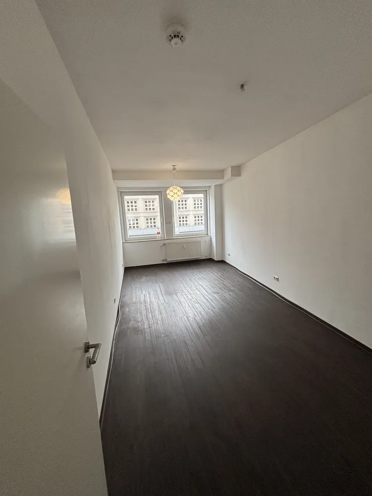 4 Zimmer Wohnung mit 133 m² in Saarbrücken – Bild 6