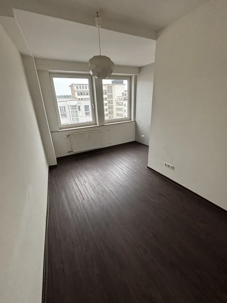 4 Zimmer Wohnung mit 133 m² in Saarbrücken – Bild 7