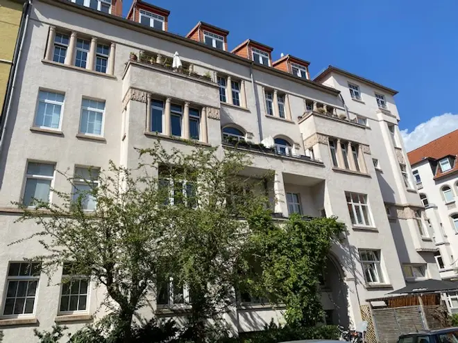 2 Zimmer Wohnung mit 75 m² in Hannover – Bild 2