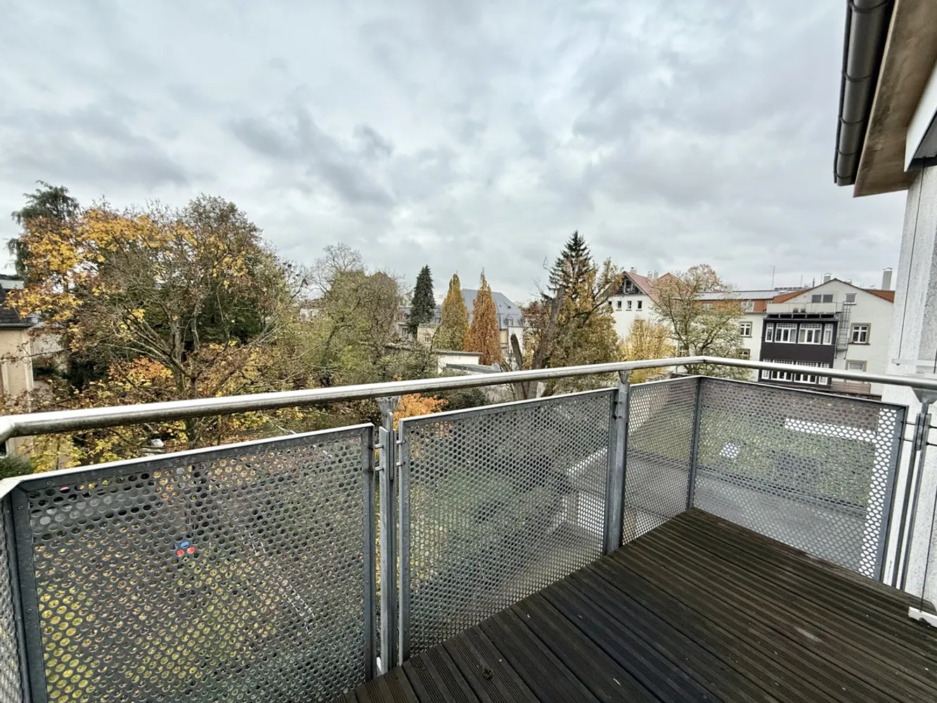 5 Zimmer Wohnung mit 244 m² in Karlsruhe – Bild 11
