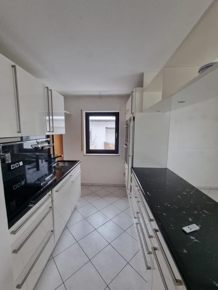 3 Zimmer Wohnung mit 110 m² in Fürth – Bild 3