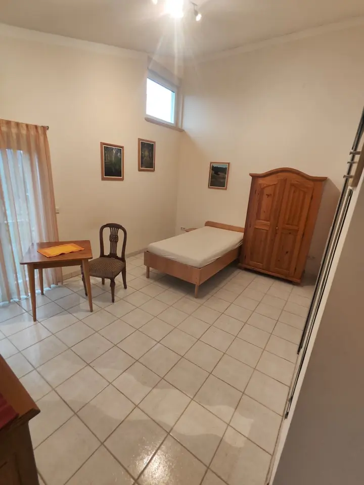 Studio mit 25 m² in Düsseldorf – Bild 2