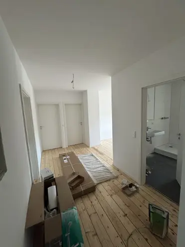 6 Zimmer Wohnung mit 150 m² in Wuppertal – Bild 1