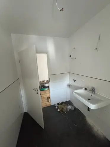 6 Zimmer Wohnung mit 150 m² in Wuppertal – Bild 3