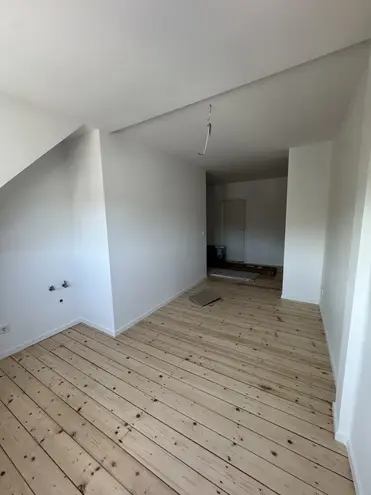 6 Zimmer Wohnung mit 150 m² in Wuppertal – Bild 7