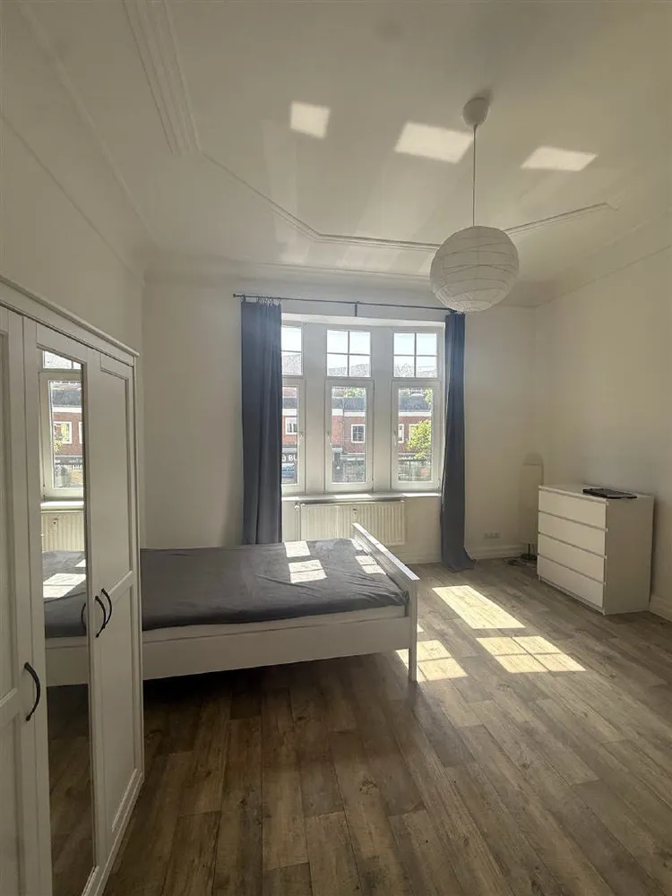 4 Zimmer Wohnung mit 125 m² in Bremen – Bild 3
