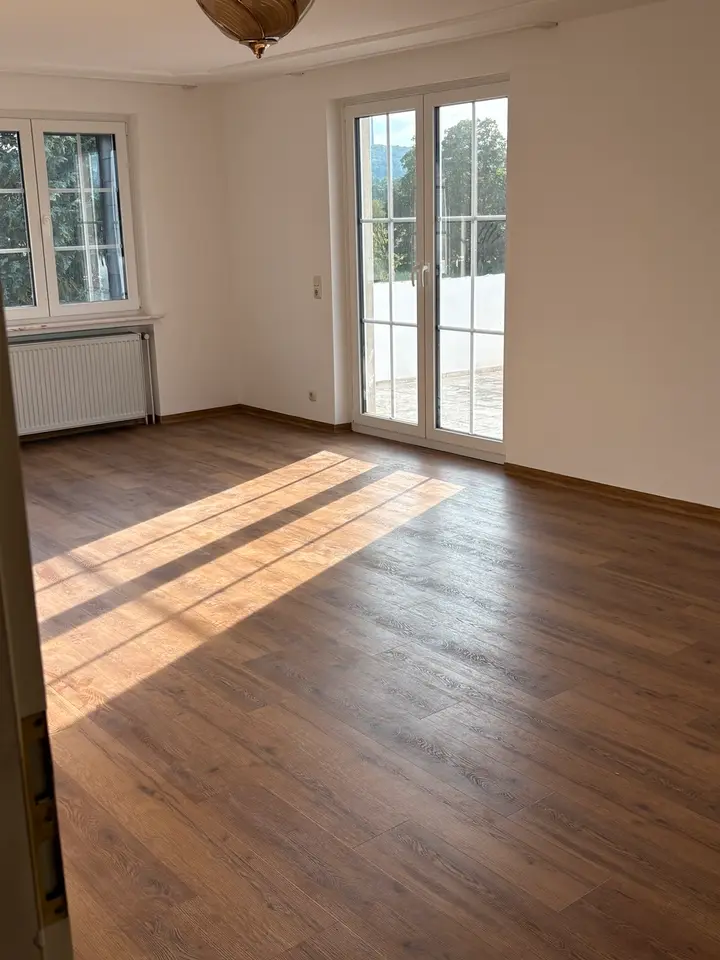 4 Zimmer Wohnung mit 165 m² in Marburg – Bild 1