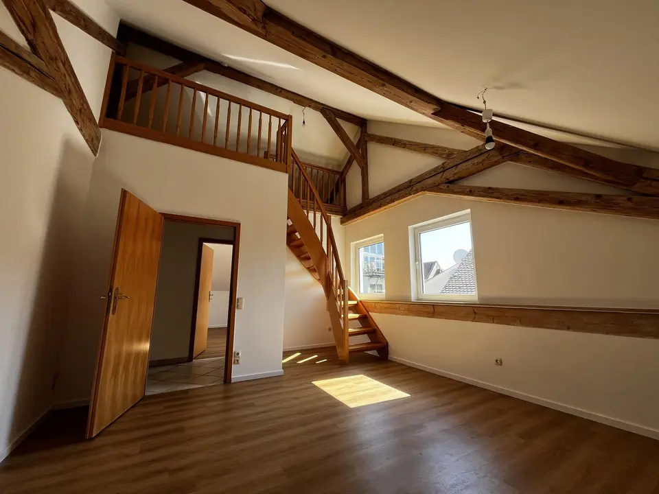 4 Zimmer Wohnung mit 115 m² in Kelheim – Bild 1
