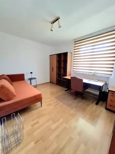 6 Zimmer Haus mit 194 m² in Berlin – Bild 10