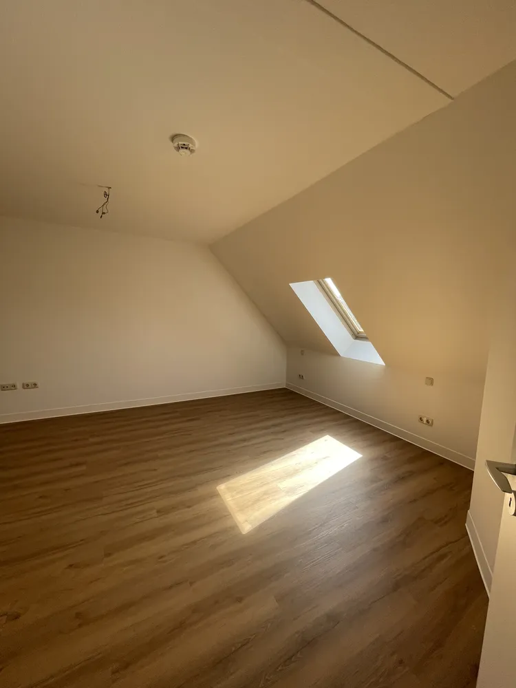 3 Zimmer Wohnung mit 87 m² in Dresden – Bild 8