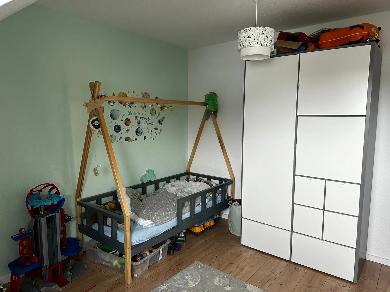 5 Zimmer Wohnung mit 119 m² in Leverkusen – Bild 1
