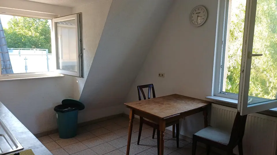 WG-Zimmer mit 98 m² in Stuttgart – Bild 3