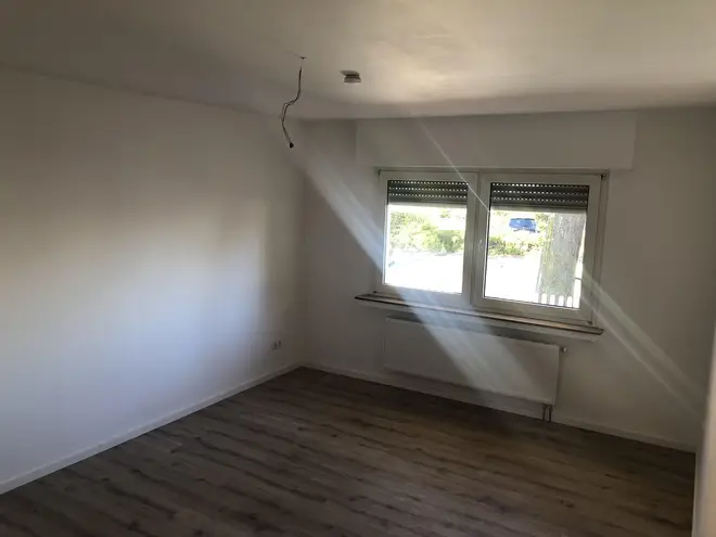 2 Zimmer Wohnung mit 65 m² in Leverkusen – Bild 2