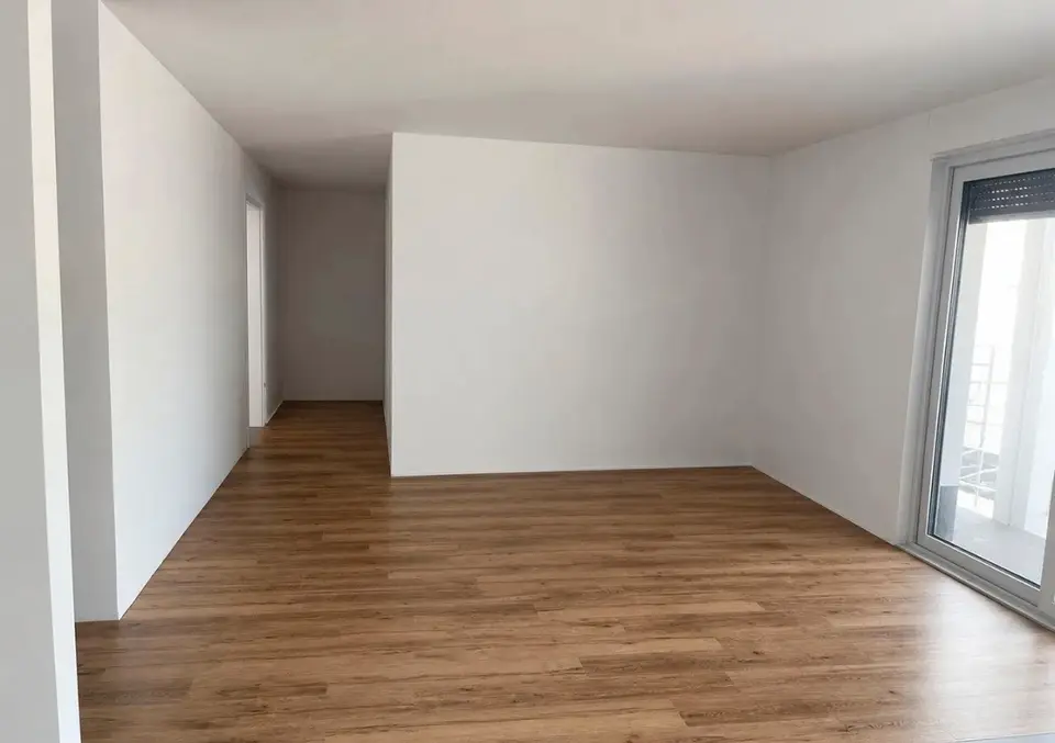 4 Zimmer Wohnung mit 131 m² in Bornheim – Bild 2
