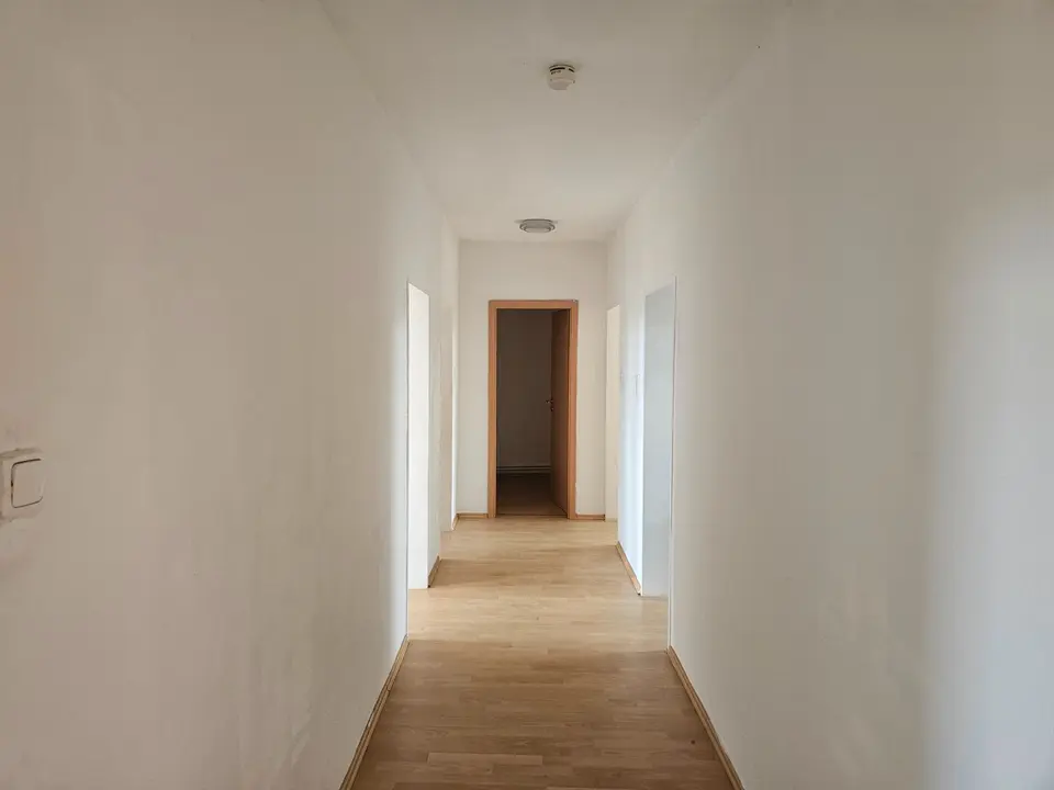 4 Zimmer Wohnung mit 98 m² in Wilhelmshaven – Bild 5