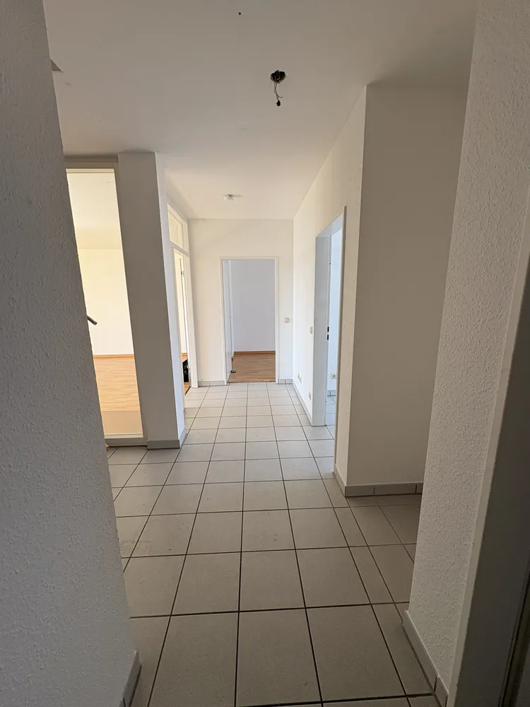 3 Zimmer Wohnung mit 90 m² in Troisdorf – Bild 4
