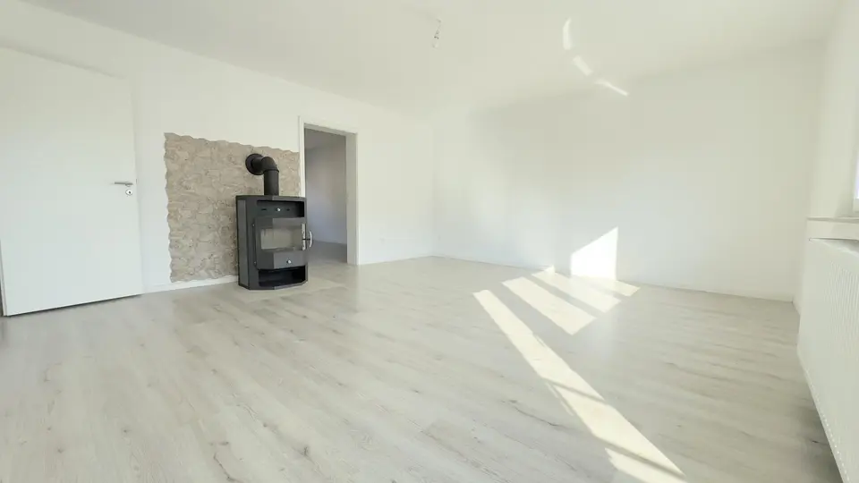 5 Zimmer Wohnung mit 125 m² in Pforzheim – Bild 2
