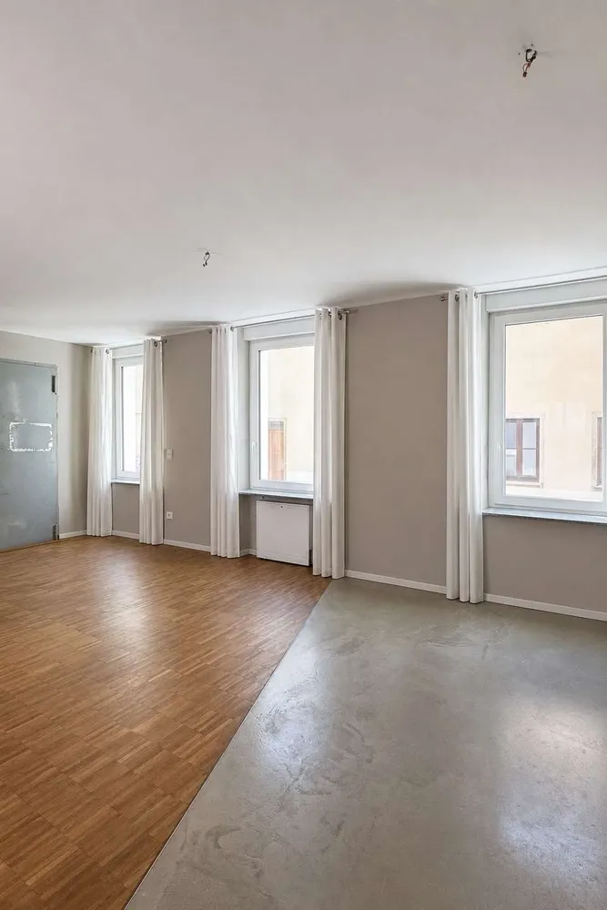 2 Zimmer Wohnung mit 130 m² in Würzburg – Bild 6