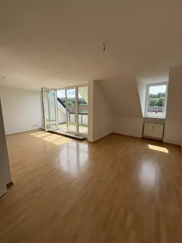 3 Zimmer Wohnung mit 101 m² in Regensburg – Bild 3
