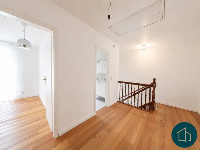 3 Zimmer Haus mit 140 m² in Hamburg – Bild 11