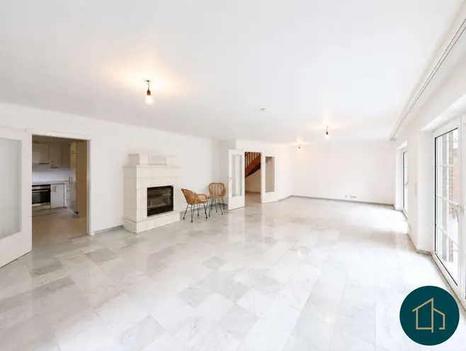 3 Zimmer Haus mit 140 m² in Hamburg – Bild 4