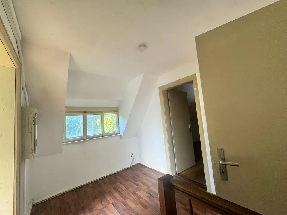 7 Zimmer Haus mit 142 m² in Augsburg – Bild 10