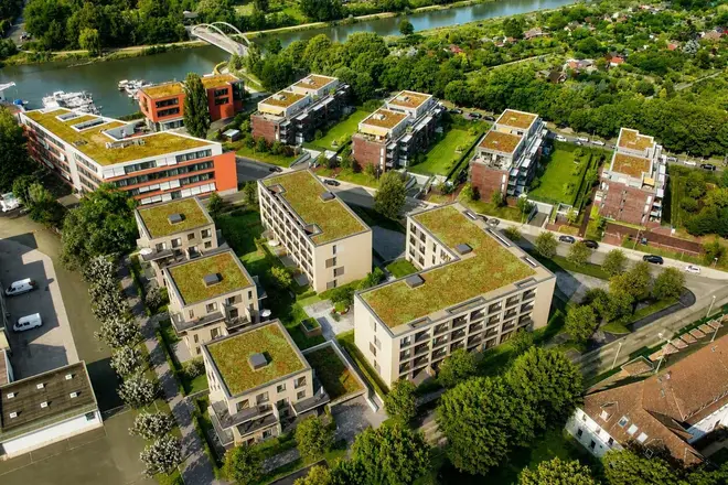 5 Zimmer Wohnung mit 169 m² in Hannover – Bild 1